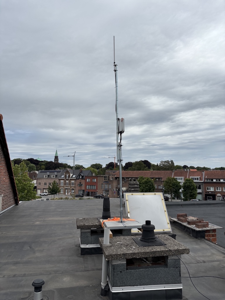 Antenna angle 2